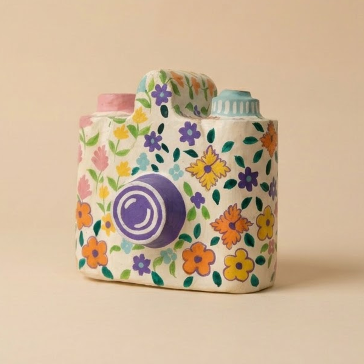 Kala Camera Decor